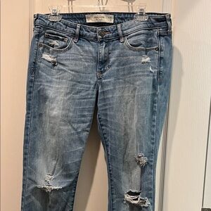 🧋Abercrombie & Fitch Light Blue Distressed Boyfriend Jeans🧋3/$22